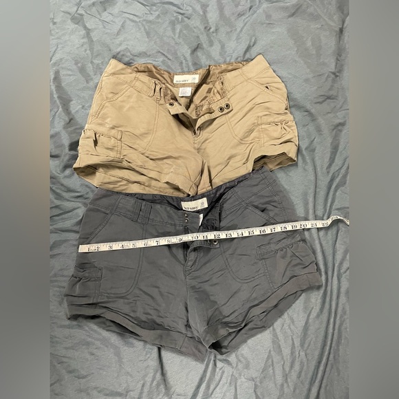 Short lot size 10 old navy - Picture 1 of 2